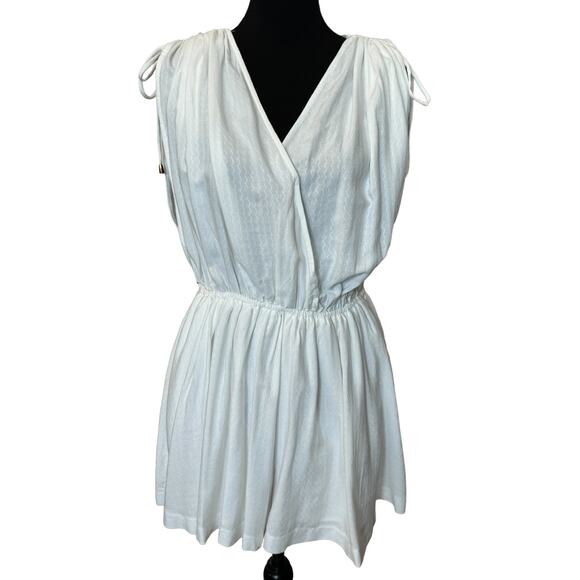 New ~ HYFVE  ~ Stunning! Ruched Surplice Romper Size L - Picture 2 of 6